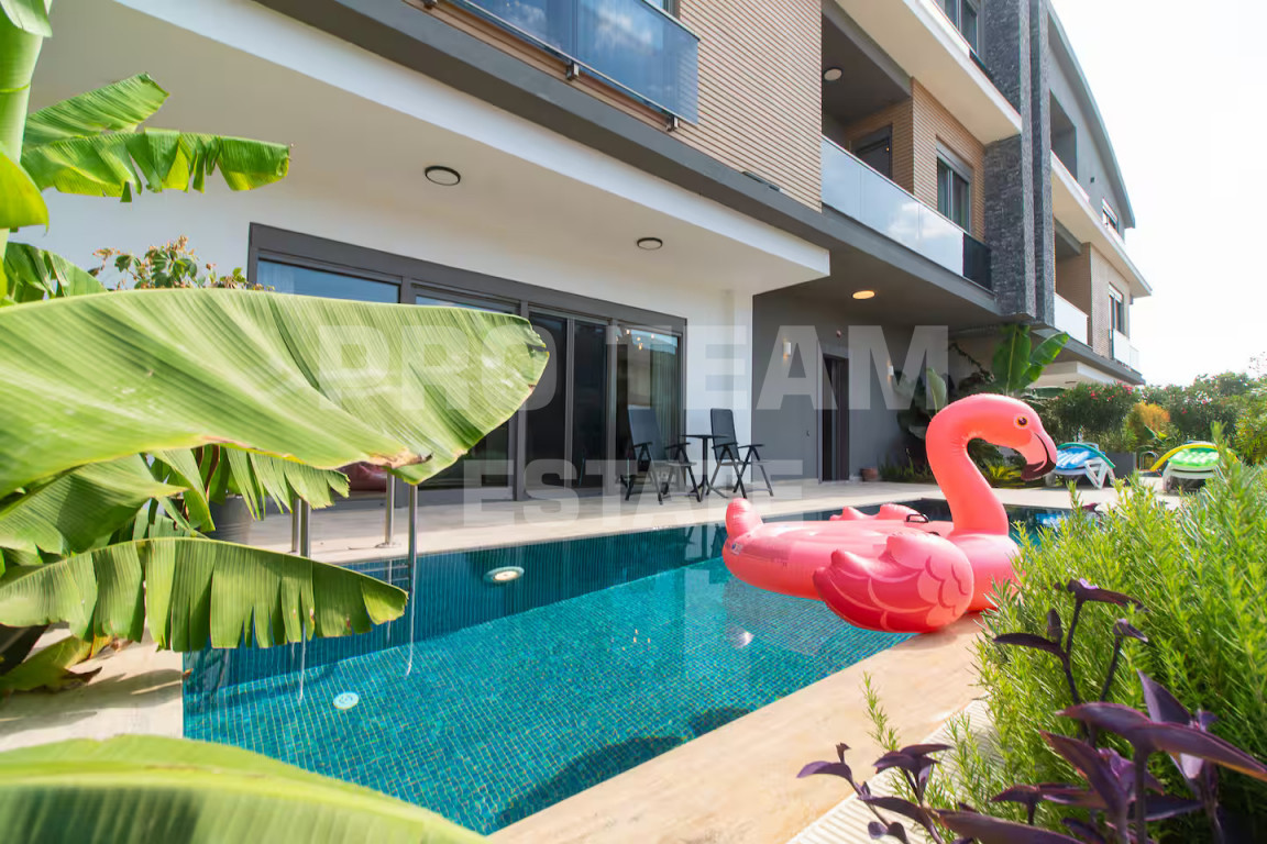 Вилла в Анталии, Турция, 280 м² - фото 1