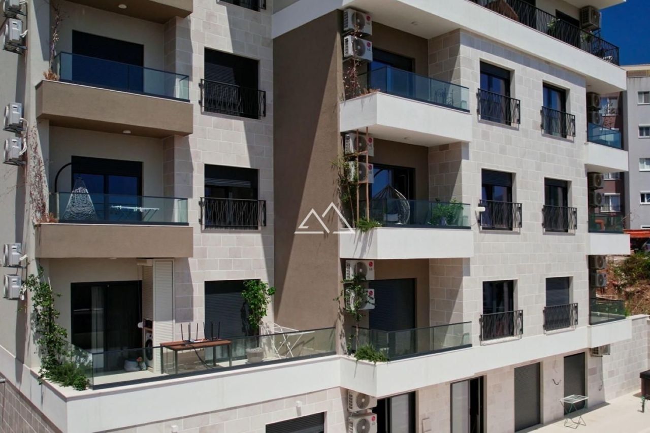 Апартаменты в Будве, Черногория, 168 м² - фото 10