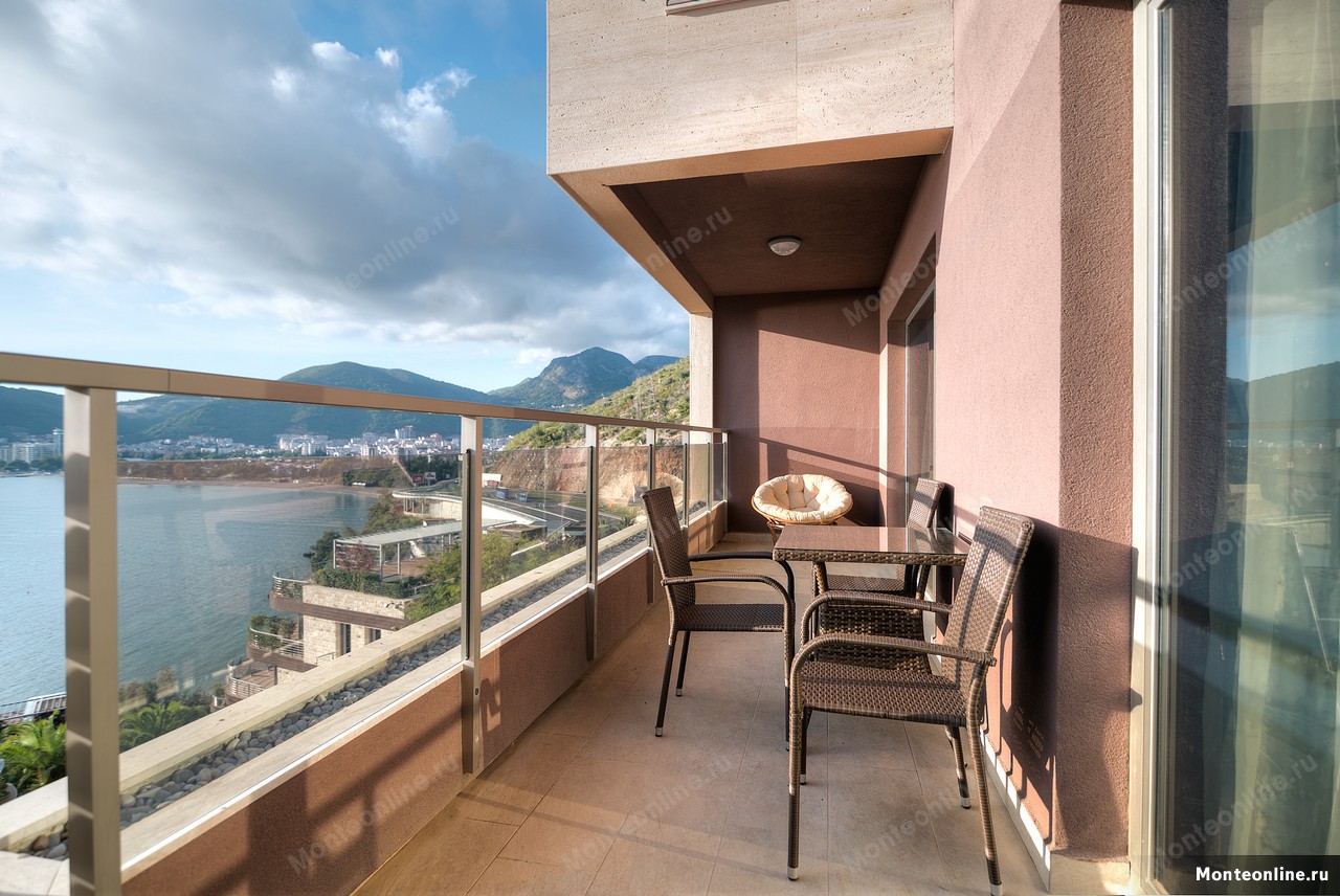 Апартаменты в Бечичи, Черногория, 50 м² - фото 1