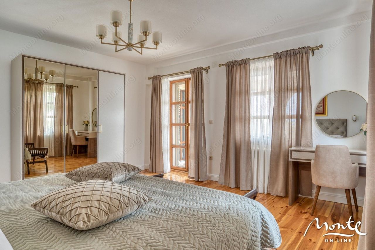 Вилла в Режевичах, Черногория, 480 м² - фото 5