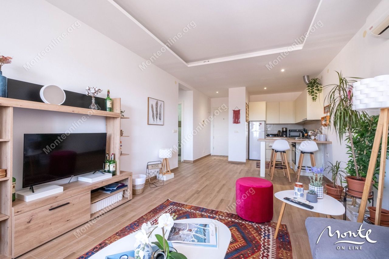 Апартаменты в Тивате, Черногория, 54 м² - фото 5