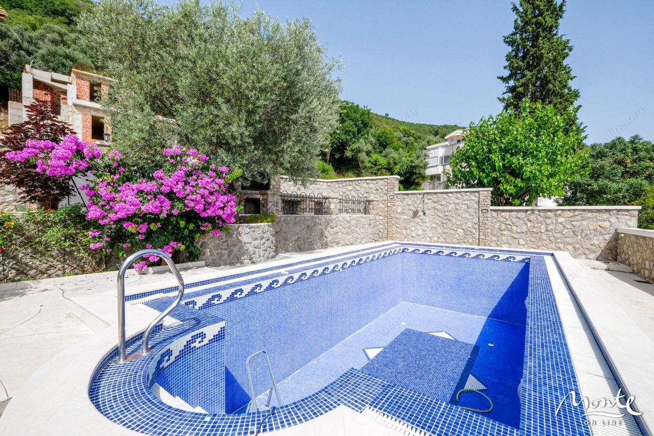 Вилла в Петроваце, Черногория, 560 м² - фото 9