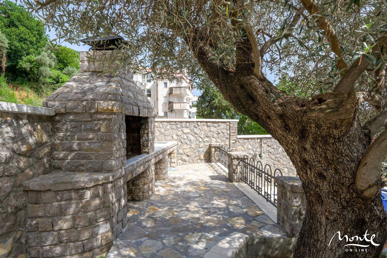 Вилла в Петроваце, Черногория, 560 м² - фото 10