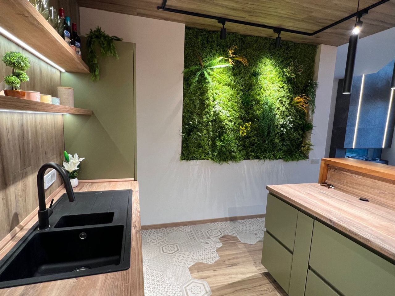 Вилла в Тивате, Черногория, 317 м² - фото 11