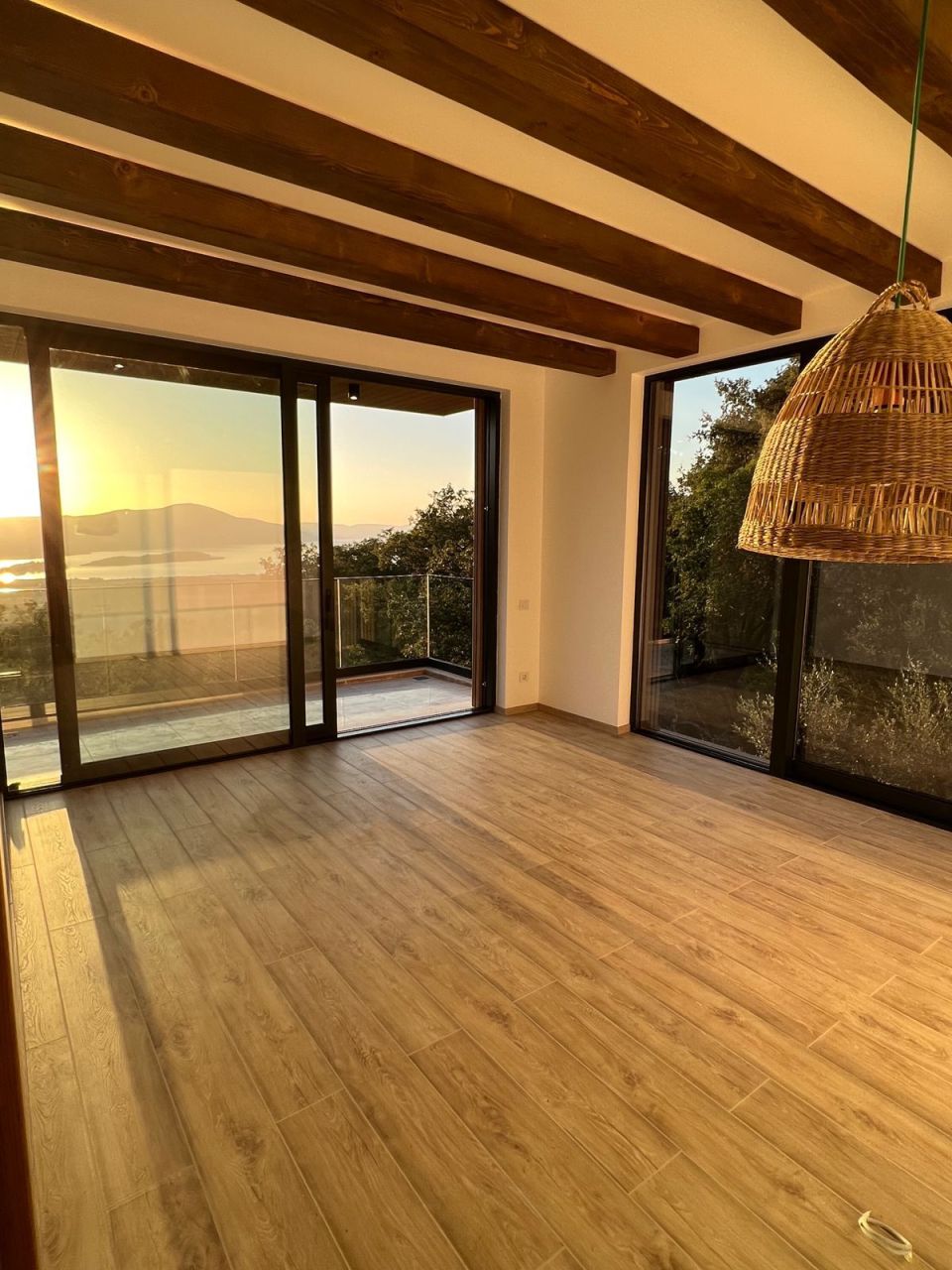 Вилла в Тивате, Черногория, 317 м² - фото 14