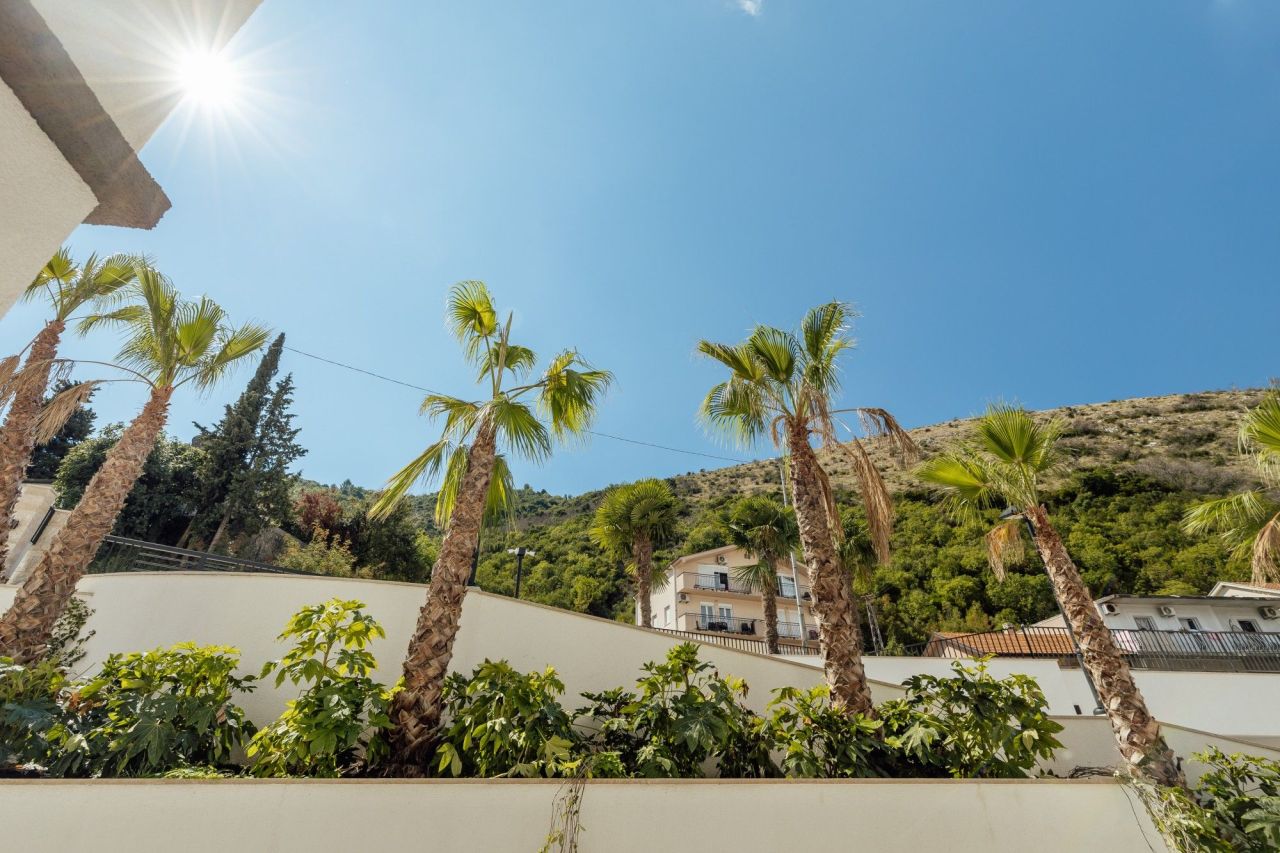 Апартаменты в Игало, Черногория, 57 м² - фото 15