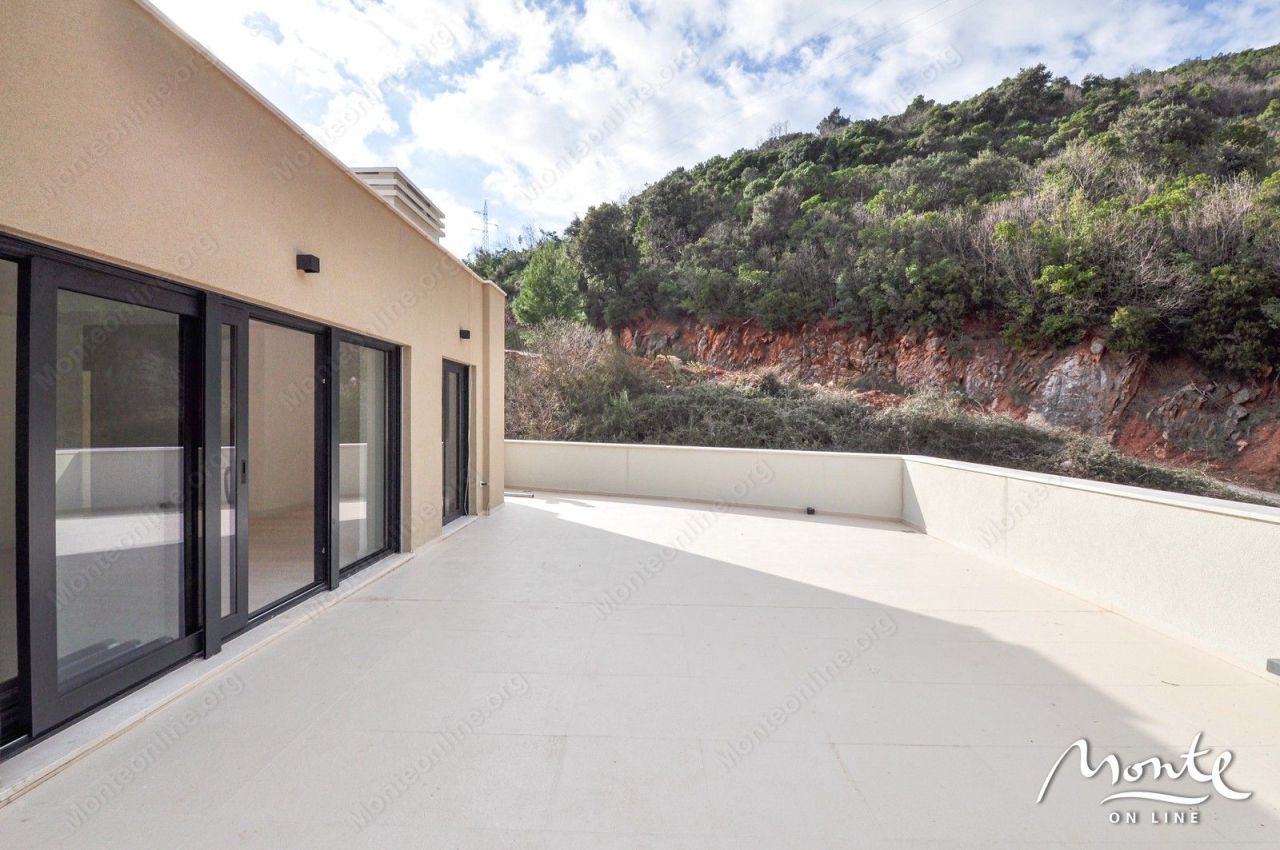 Апартаменты в Будве, Черногория, 146 м² - фото 17