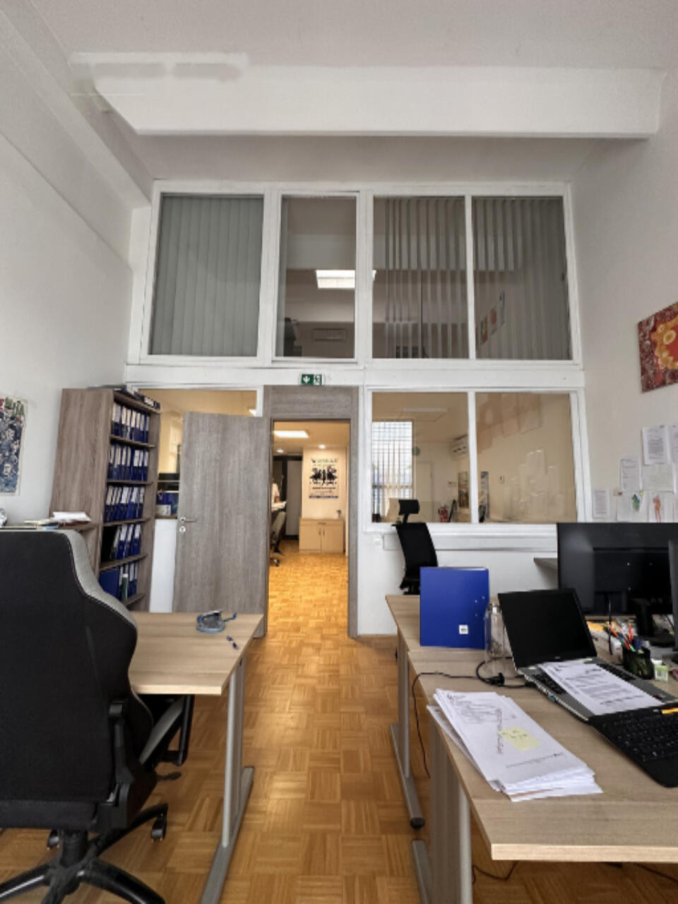 Офис в Любляне, Словения, 84 м² - фото 1