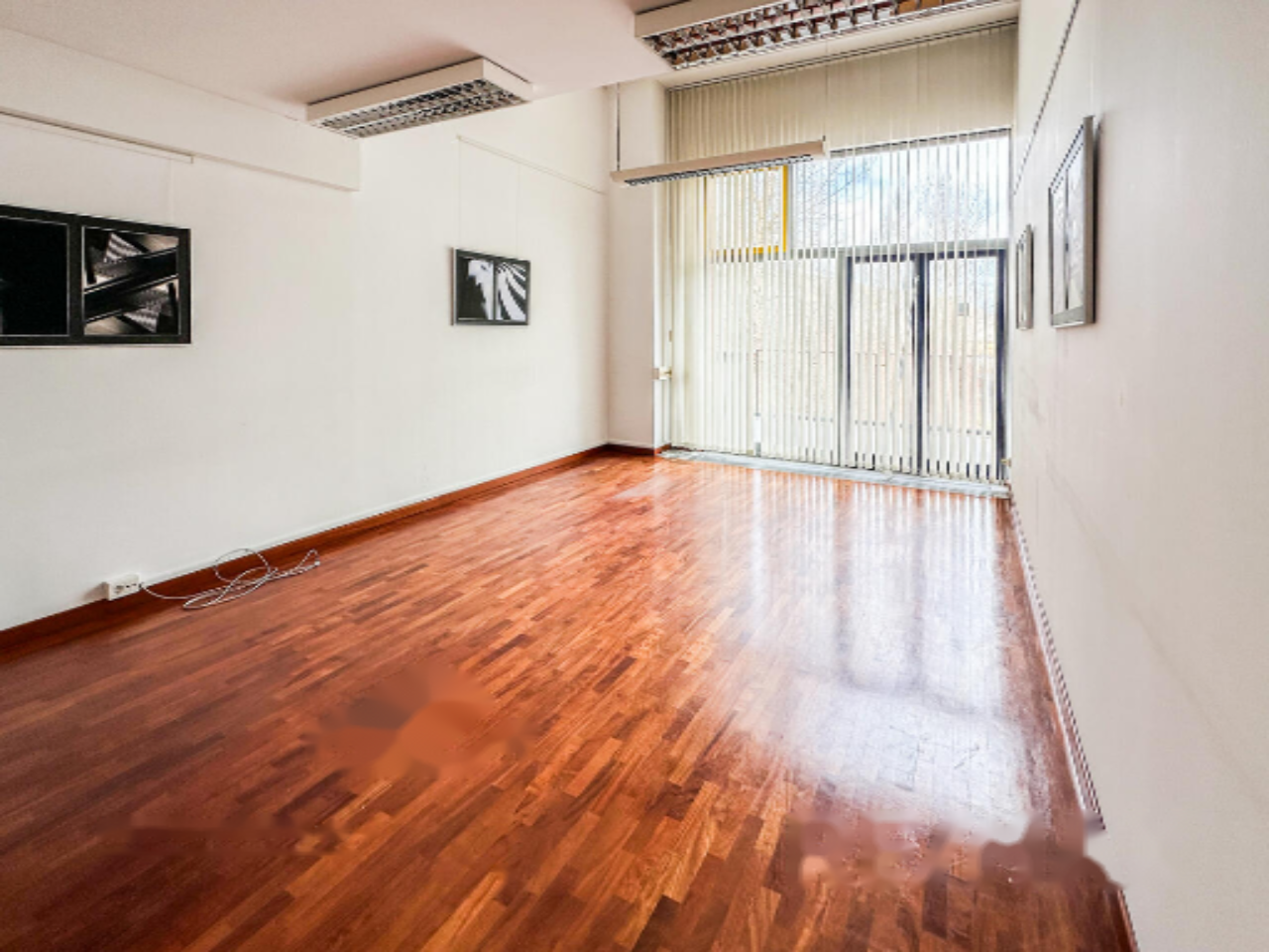 Офис в Любляне, Словения, 371 м² - фото 1
