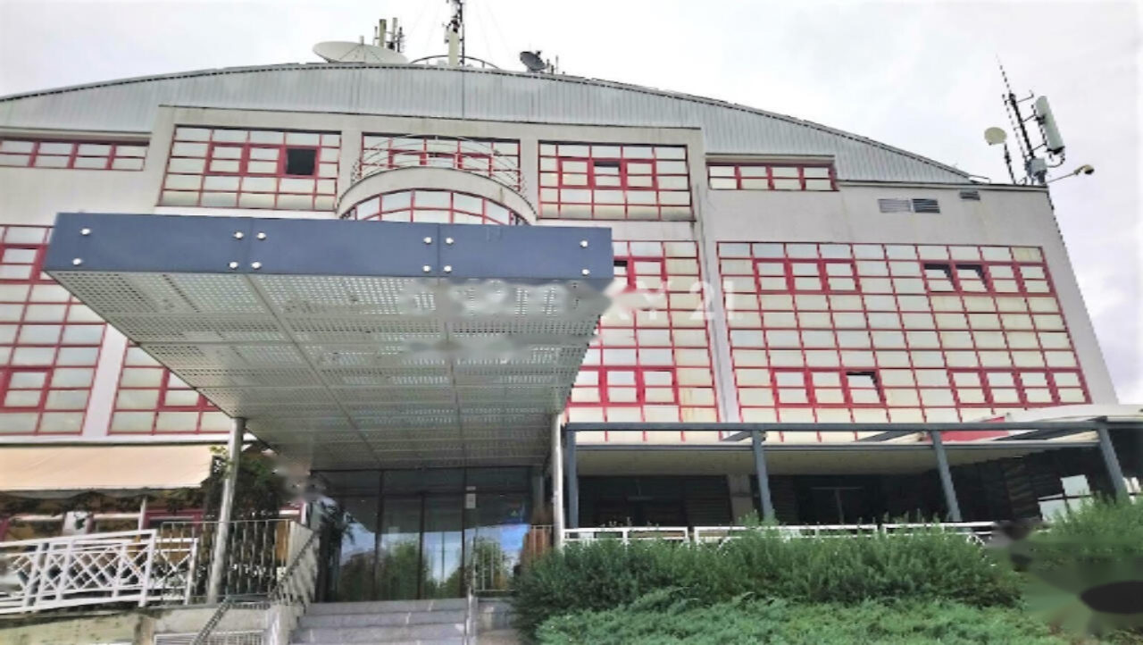 Офис в Любляне, Словения, 280 м² - фото 1