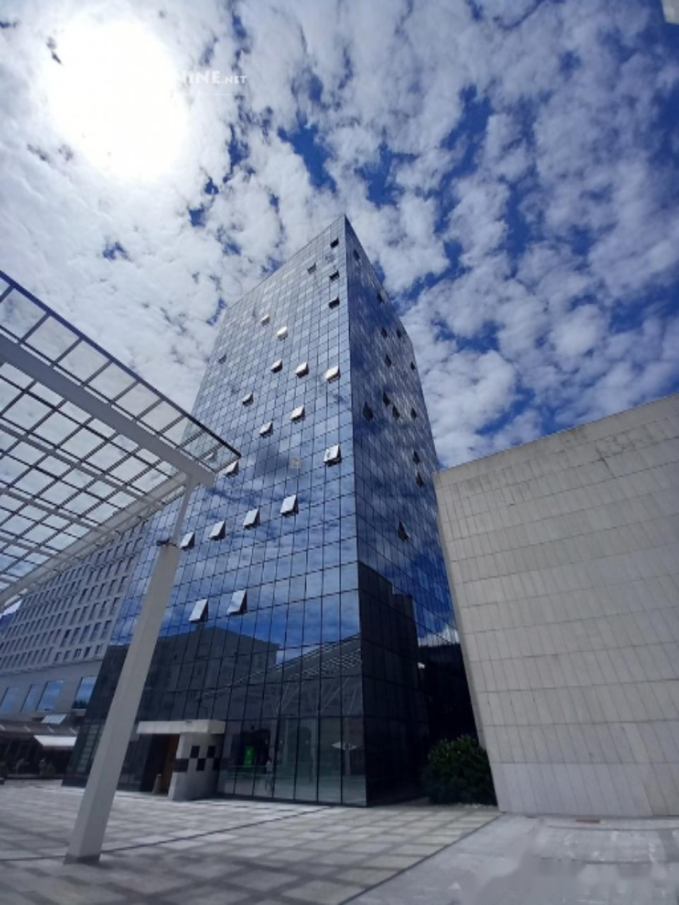 Офис в Любляне, Словения, 88 м² - фото 1
