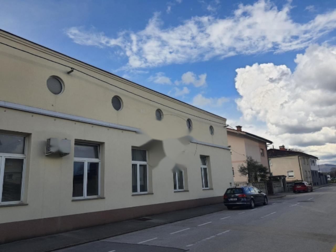 Офис в Любляне, Словения, 300 м² - фото 1