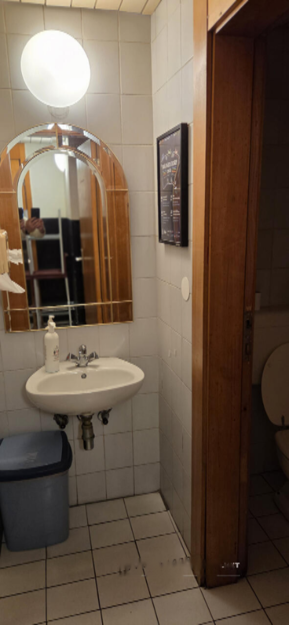 Офис в Любляне, Словения, 59 м² - фото 2