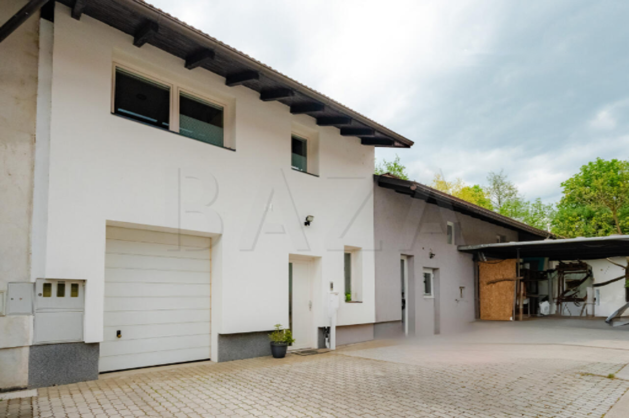 Офис в Любляне, Словения, 106 м² - фото 2