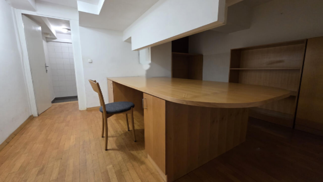 Офис в Любляне, Словения, 140 м² - фото 2