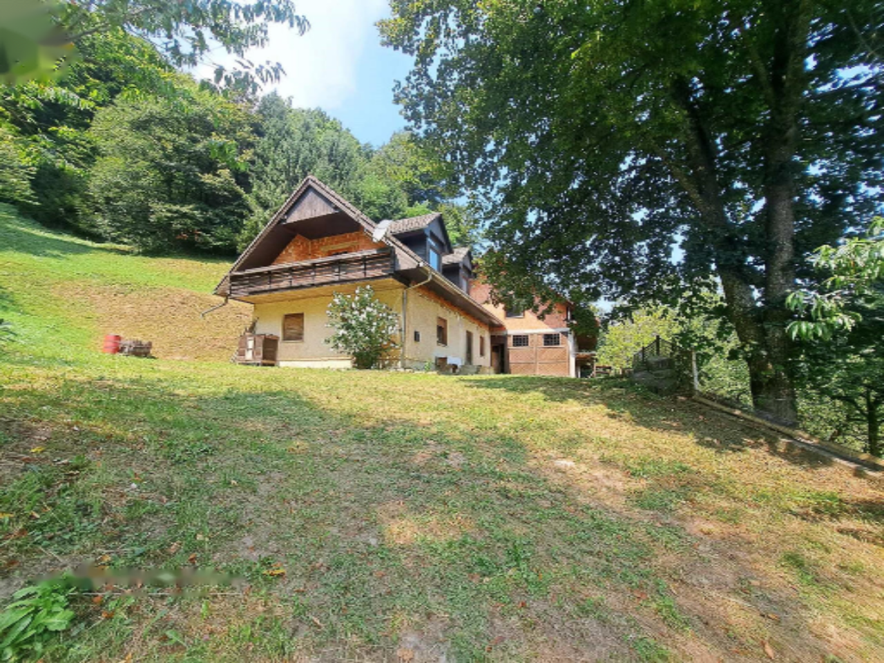 Ферма в Камнике, Словения, 96 595 м² - фото 3