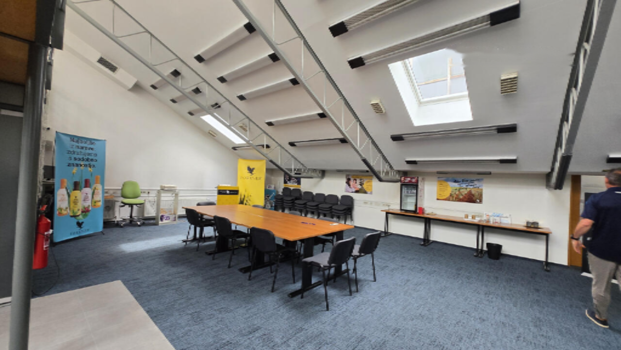 Офис в Любляне, Словения, 700 м² - фото 4