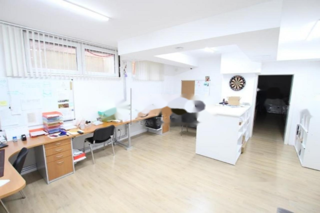 Офис в Любляне, Словения, 225 м² - фото 5