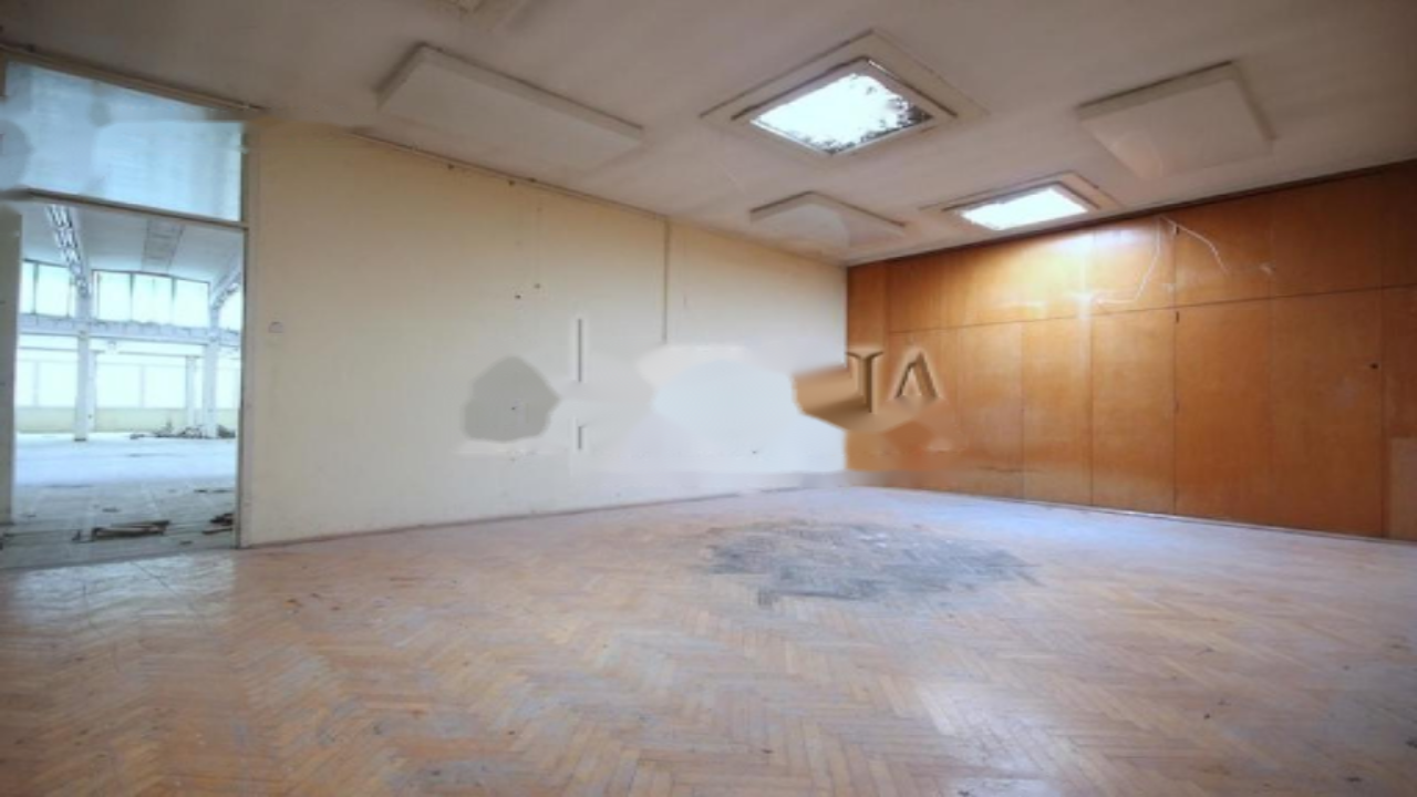 Офис в Любляне, Словения, 1 633 м² - фото 5