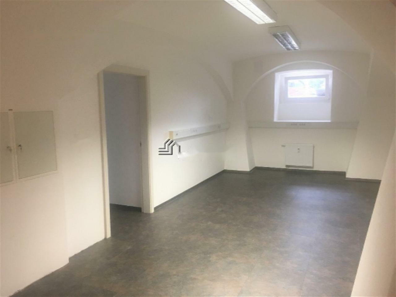 Офис в Любляне, Словения, 67 м² - фото 5