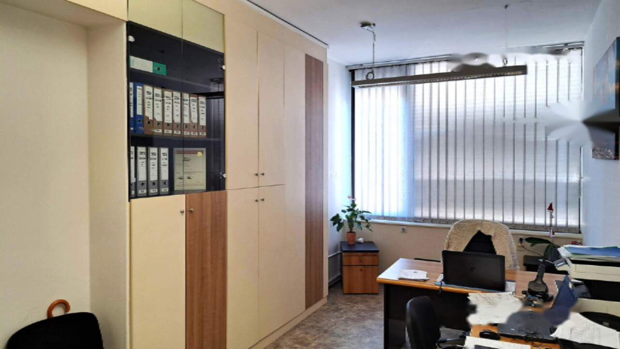 Офис в Любляне, Словения, 158 м² - фото 7