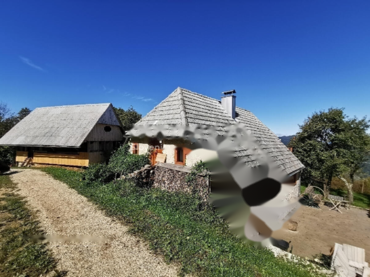 Ферма в Кочевье, Словения, 129 000 м² - фото 7