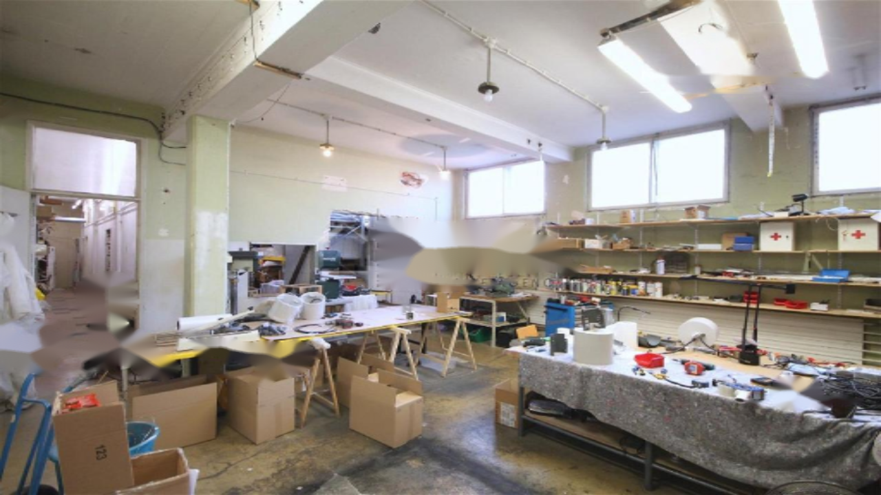 Офис в Любляне, Словения, 1 624 м² - фото 8