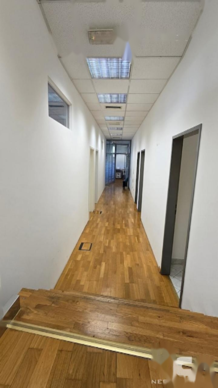 Офис в Любляне, Словения, 177 м² - фото 8