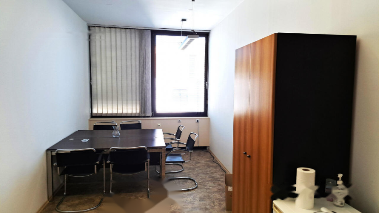 Офис в Любляне, Словения, 158 м² - фото 9