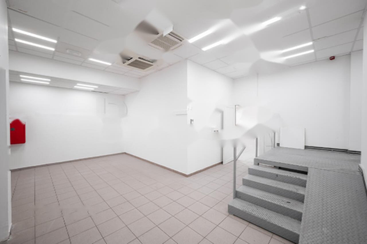 Офис в Любляне, Словения, 459 м² - фото 10