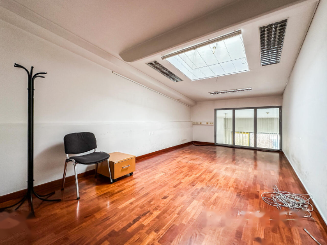 Офис в Любляне, Словения, 371 м² - фото 10