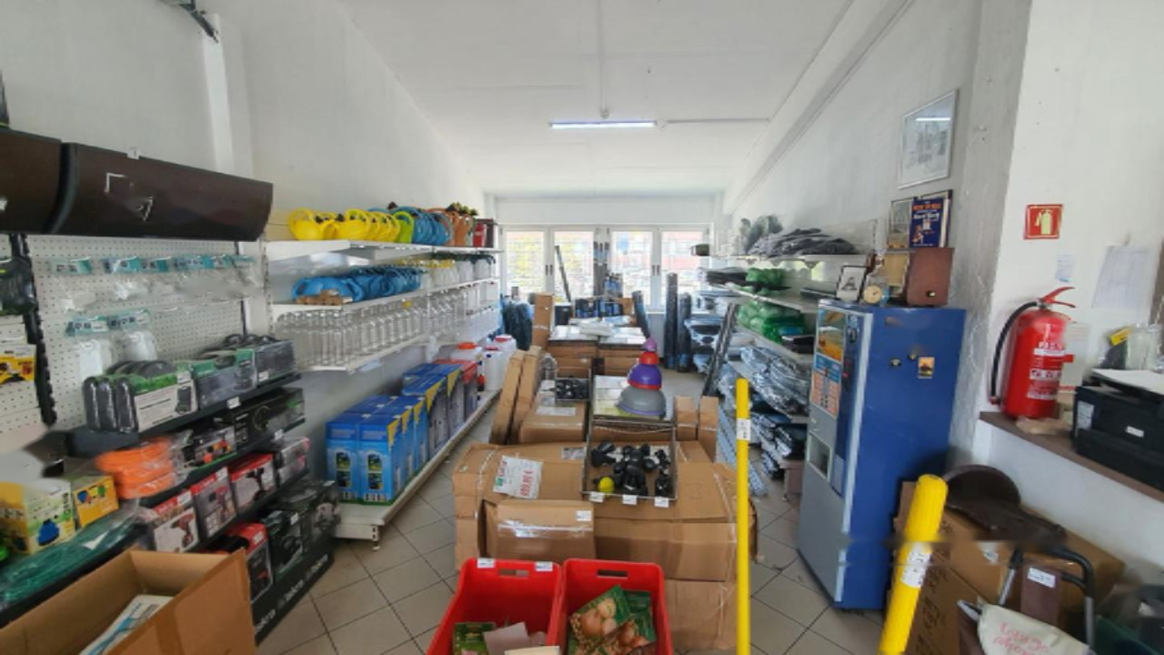 Офис в Любляне, Словения, 1 185 м² - фото 12