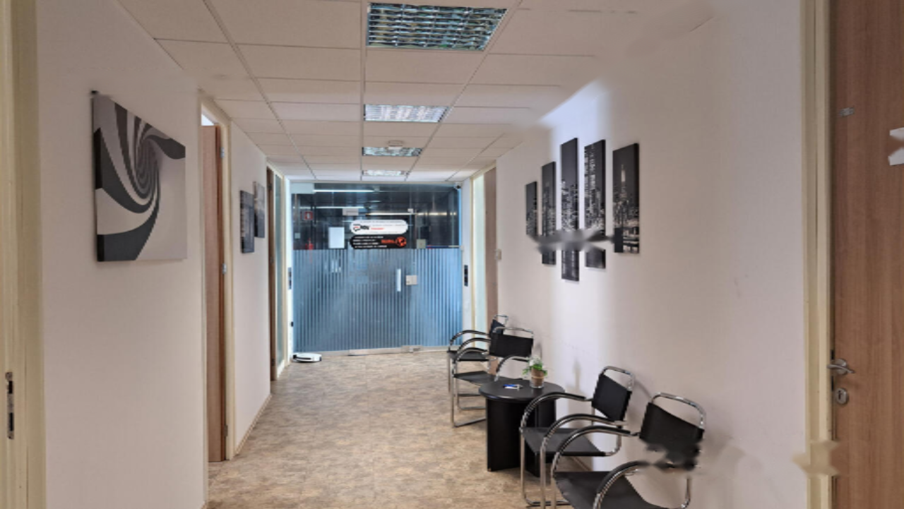 Офис в Любляне, Словения, 158 м² - фото 17