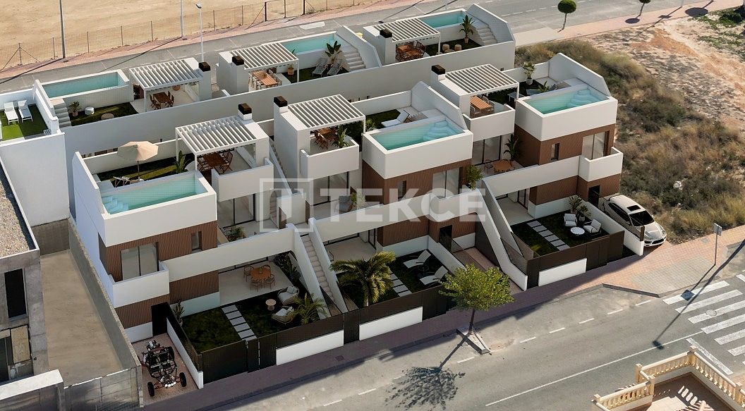 Апартаменты в Сан-Педро-дель-Пинатаре, Испания, 157 м² - фото 1