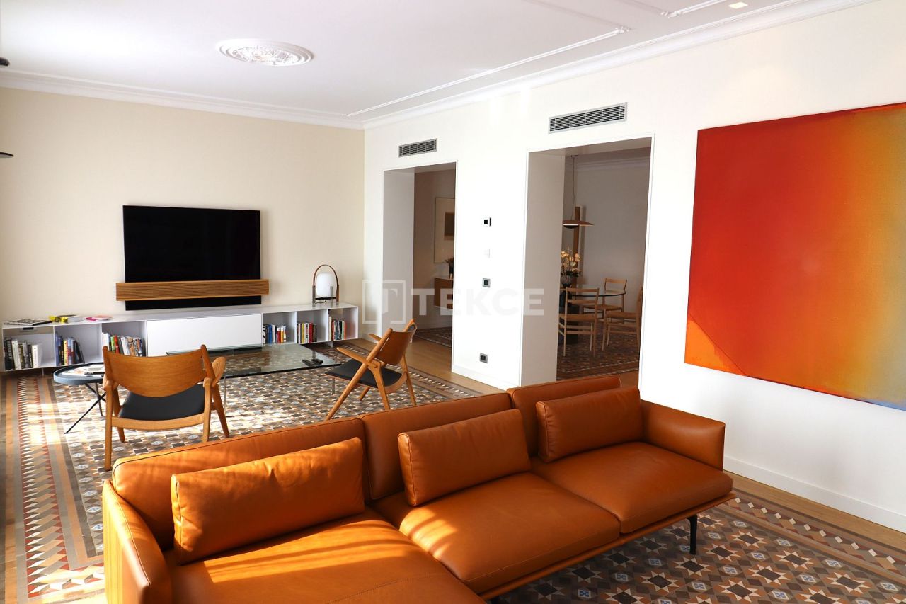 Апартаменты в Барселоне, Испания, 187 м² - фото 8