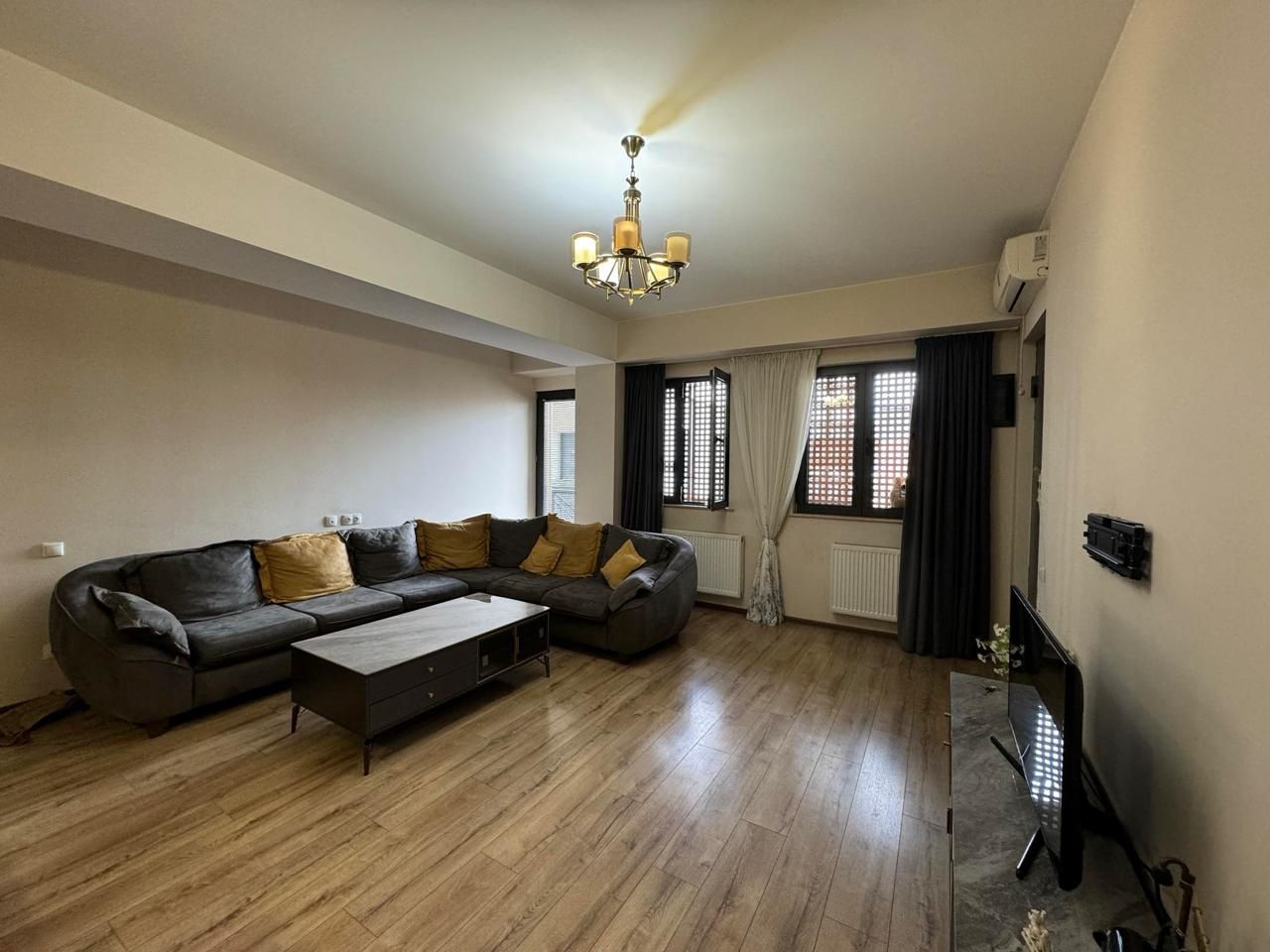Квартира в Тбилиси, Грузия, 102 м² - фото 1
