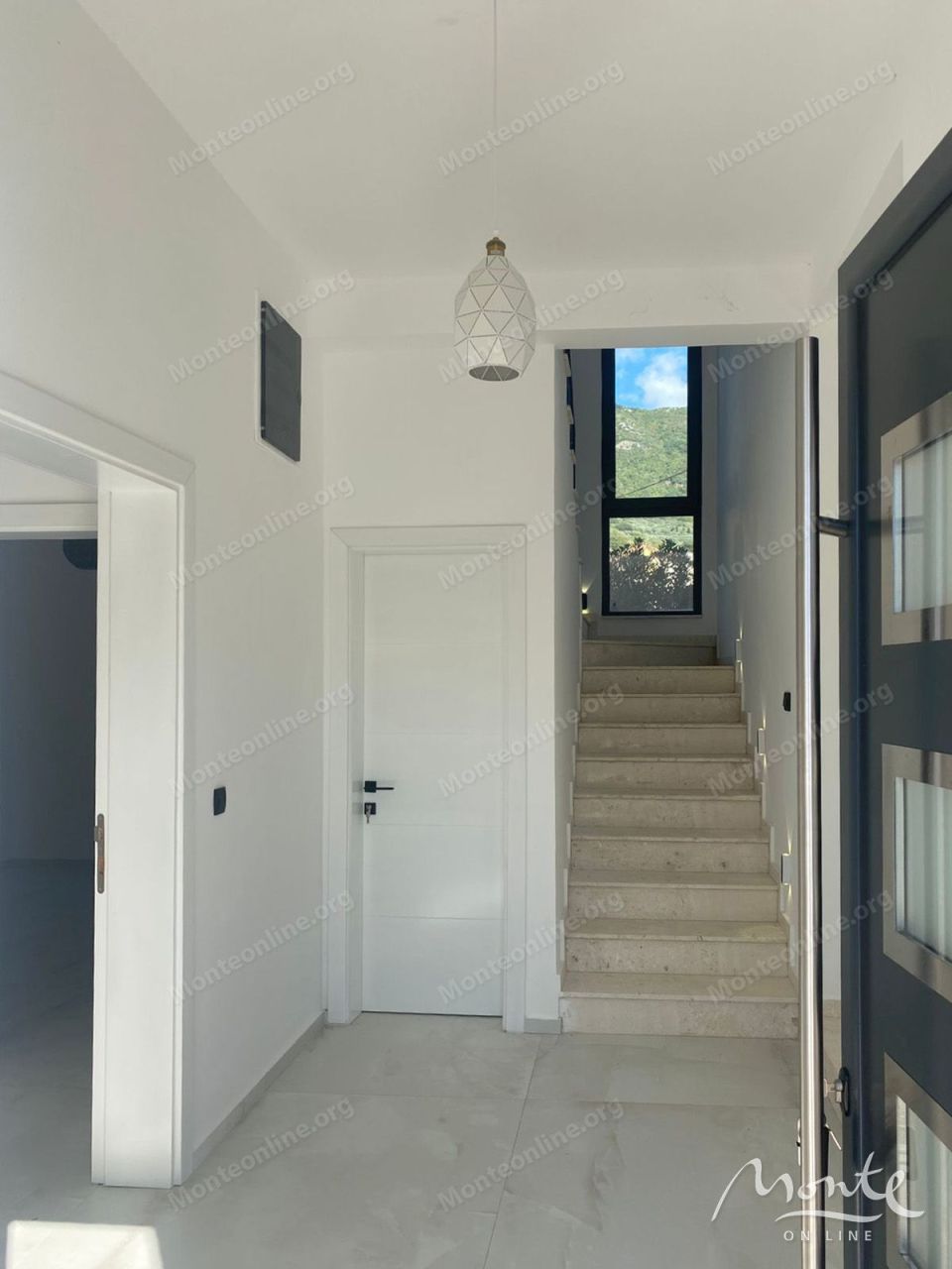 Вилла в Баре, Черногория, 385 м² - фото 15