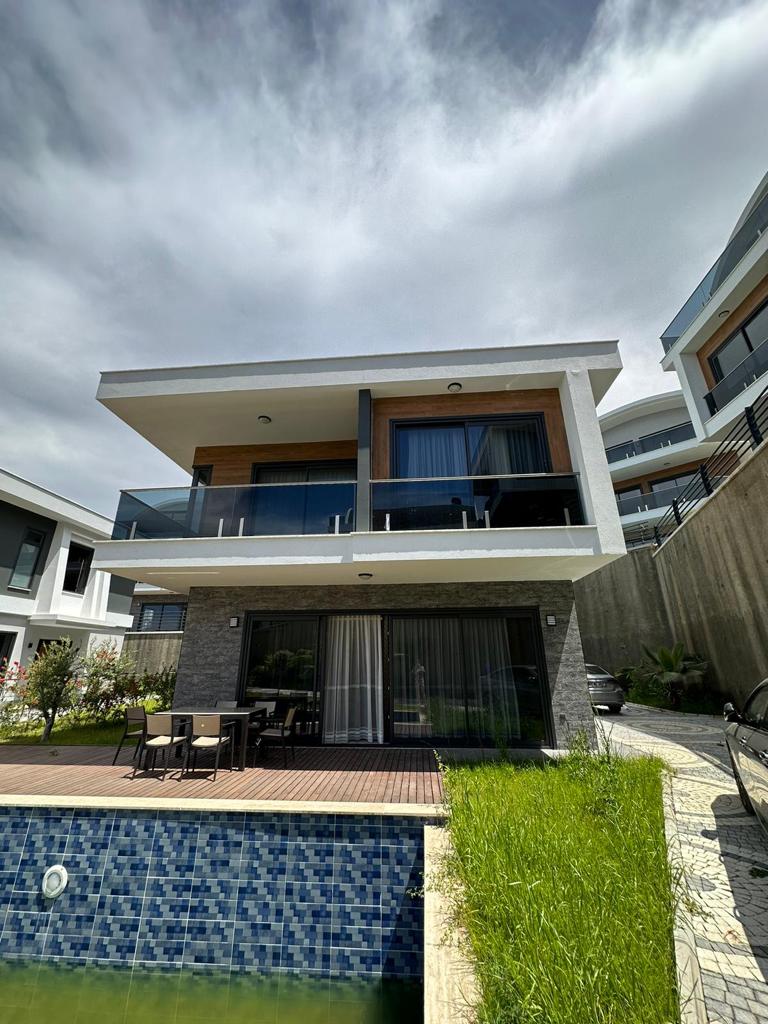 Вилла в Алании, Турция, 160 м² - фото 1