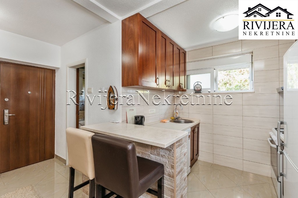 Квартира в Херцег-Нови, Черногория, 80 м² - фото 5