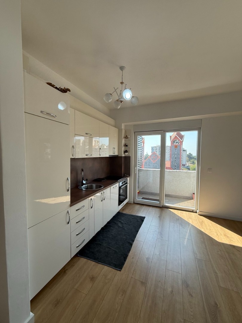 Квартира в Баре, Черногория, 52 м² - фото 2