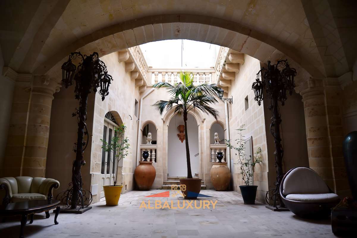 Апартаменты в Гротталье, Италия, 1 000 м² - фото 1