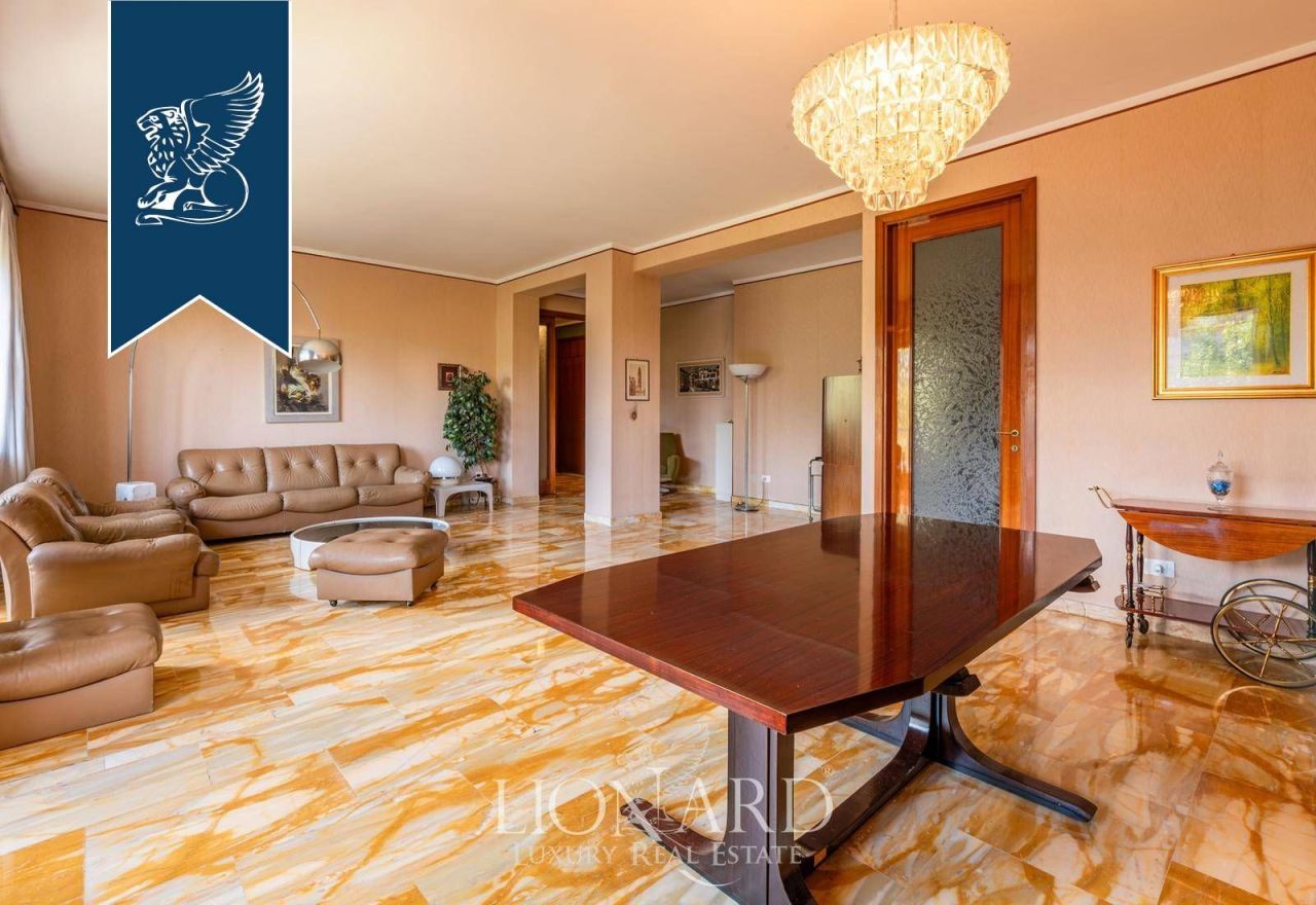 Апартаменты в Милане, Италия, 220 м² - фото 6