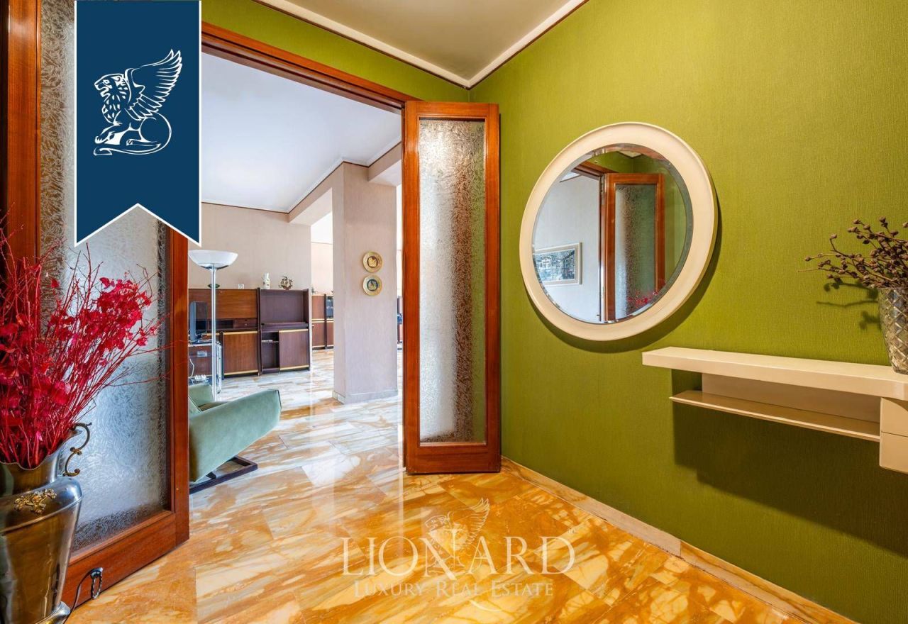 Апартаменты в Милане, Италия, 220 м² - фото 13