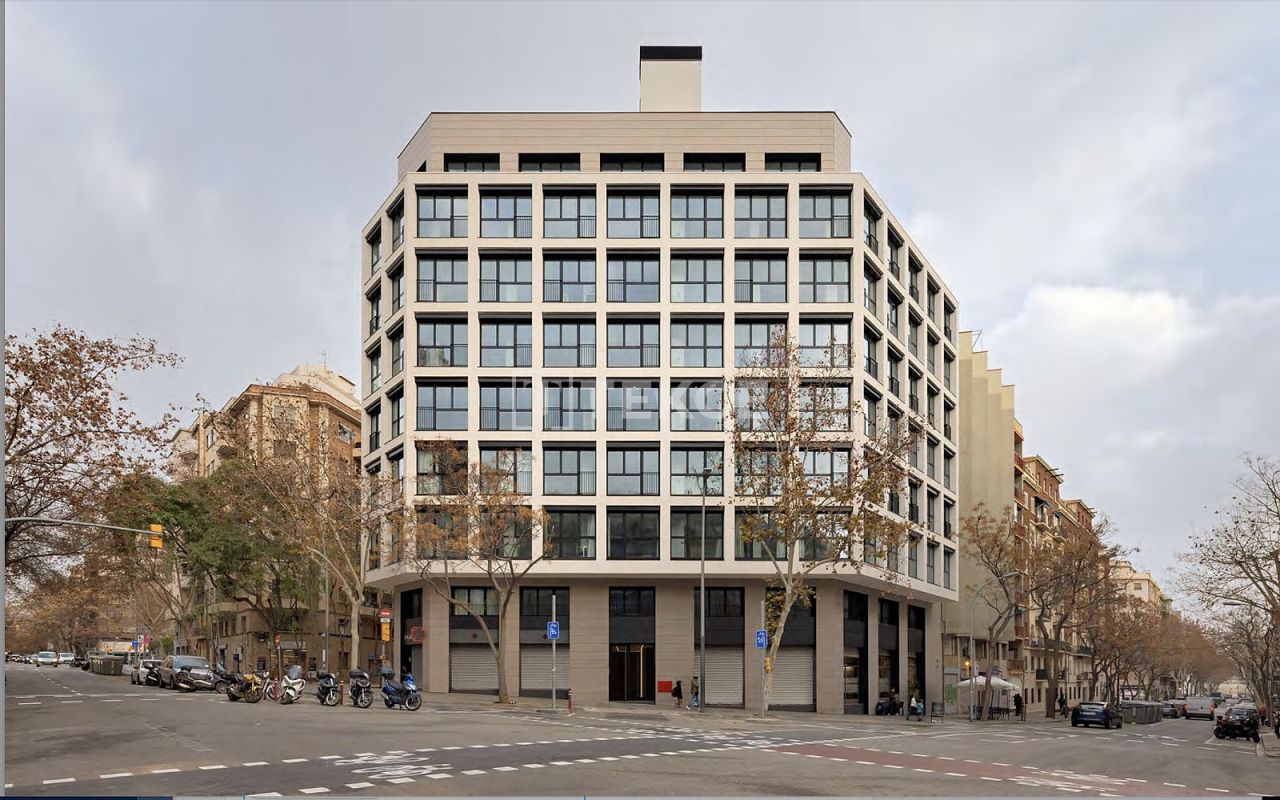 Апартаменты в Барселоне, Испания, 61 м² - фото 1