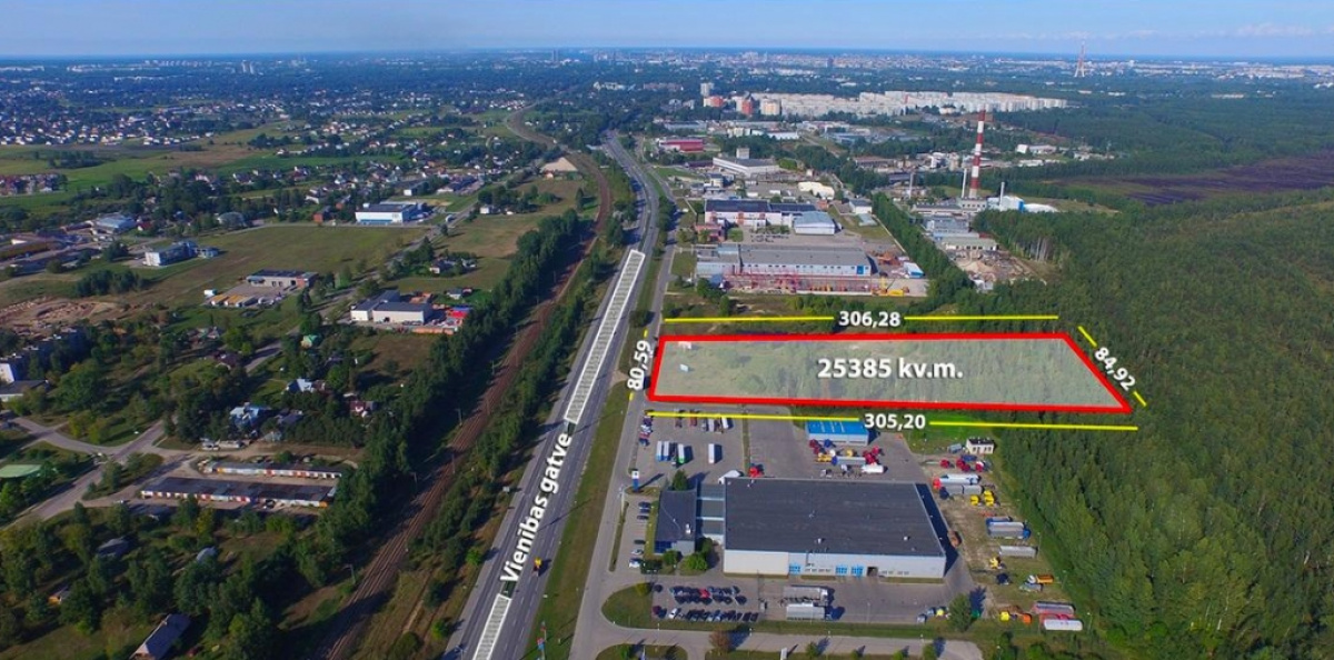 Земля в Риге, Латвия, 25 385 м² - фото 1