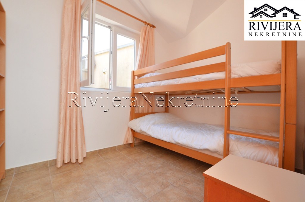 Квартира в Херцег-Нови, Черногория, 64 м² - фото 10