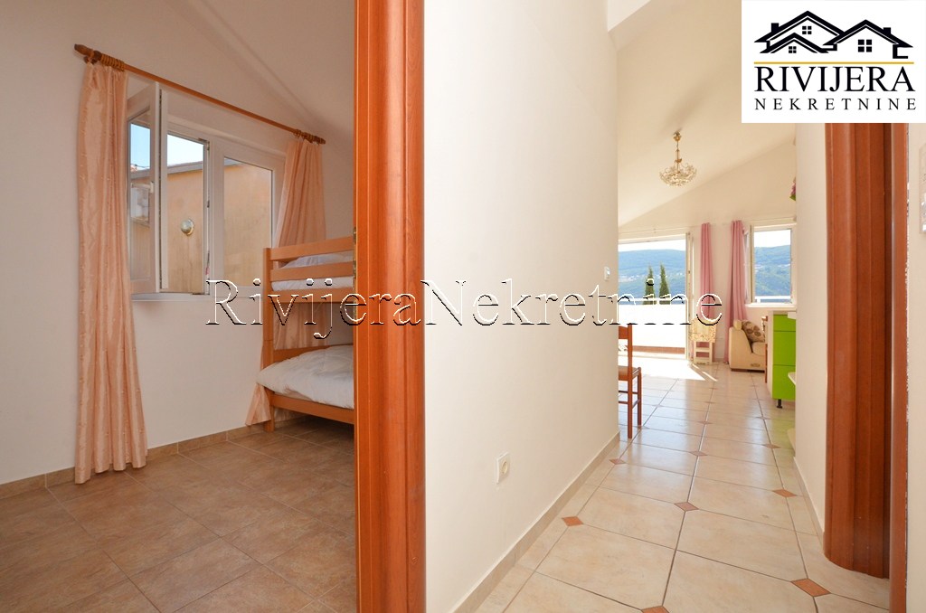 Квартира в Херцег-Нови, Черногория, 64 м² - фото 9