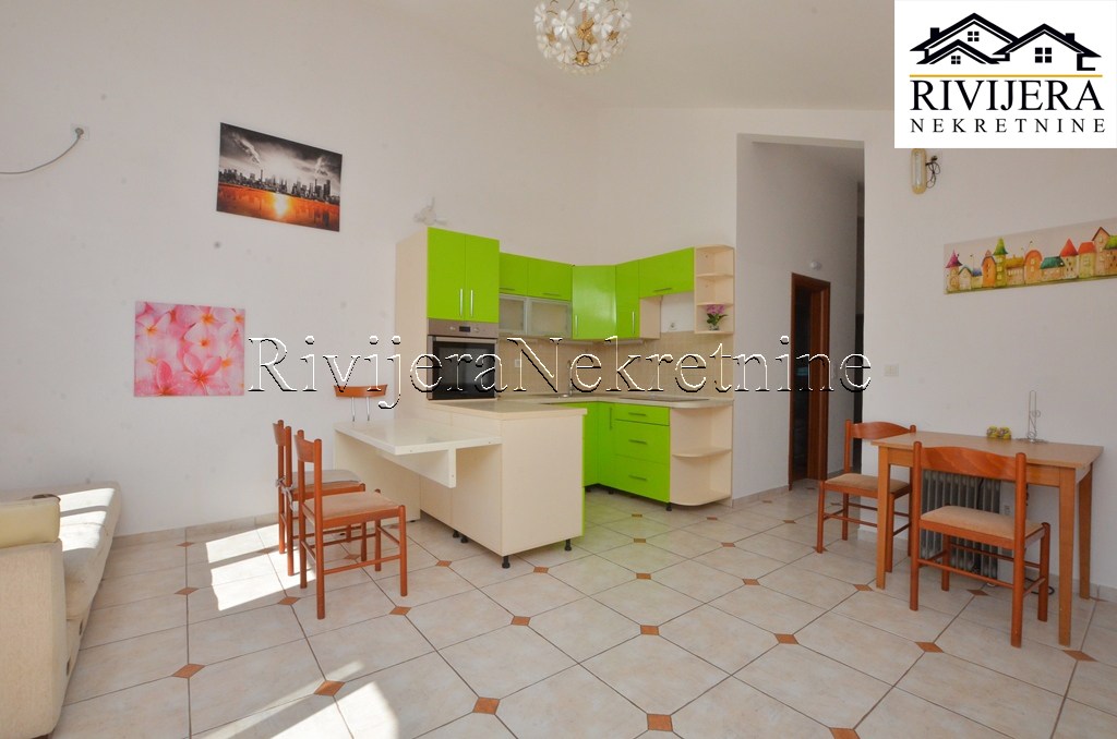 Квартира в Херцег-Нови, Черногория, 64 м² - фото 5