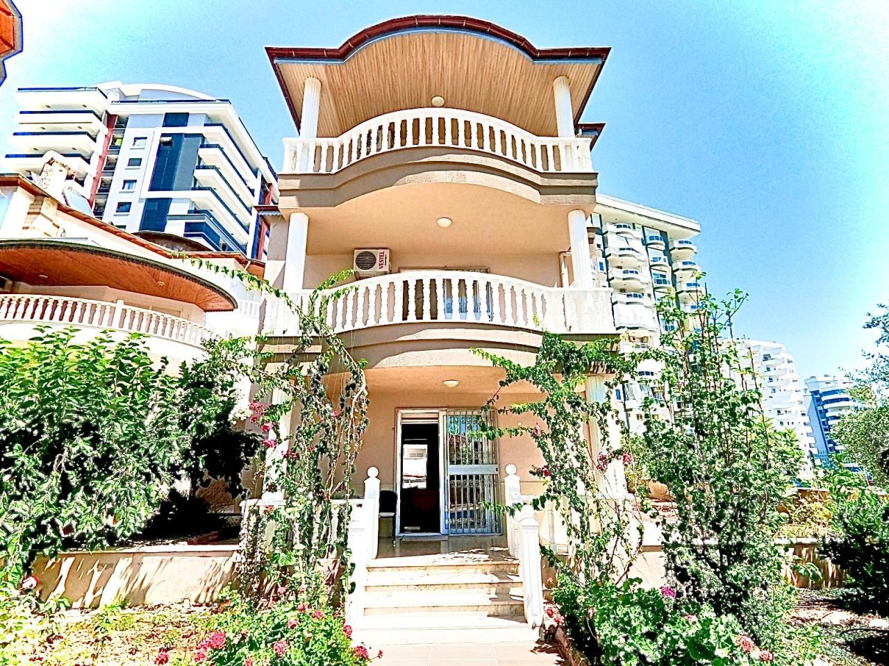 Вилла в Алании, Турция, 300 м² - фото 1