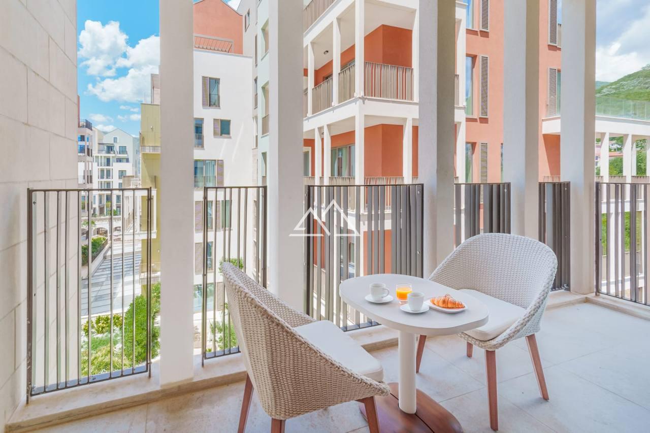 Апартаменты в Тивате, Черногория, 55 м² - фото 1